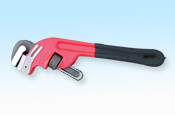 Slanting pipe wrench with plastic dipped